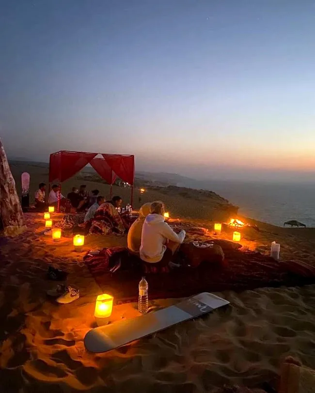 A desert camp among the dunes — Surf and desert: four days with a whole day in the Sahara